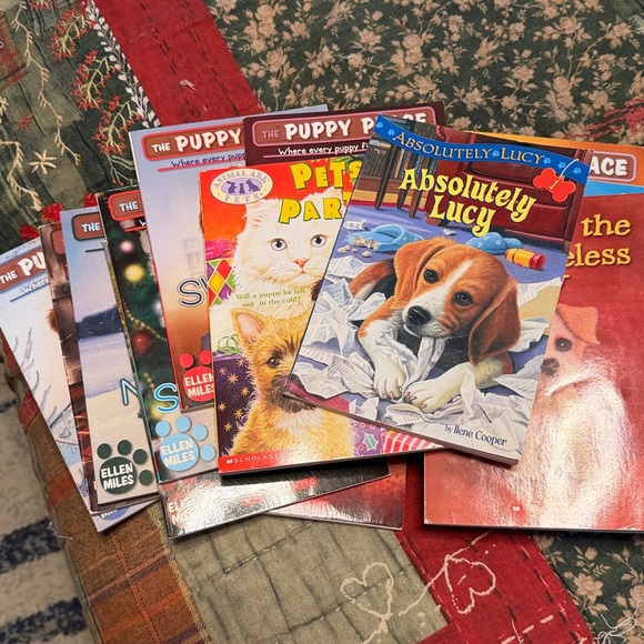 Assorted kids books Puppy Place etc. 16 books - Picture 3 of 3
